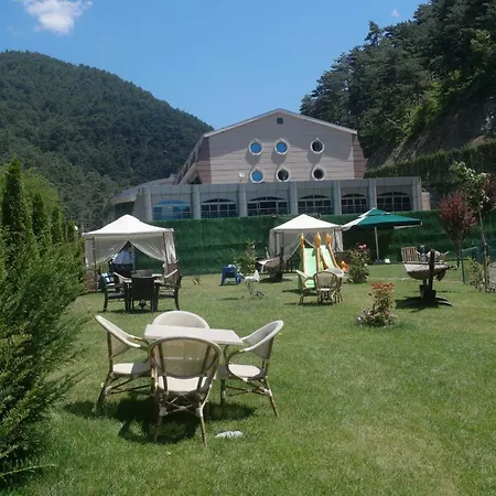 Sarot Termal Park & - Halal